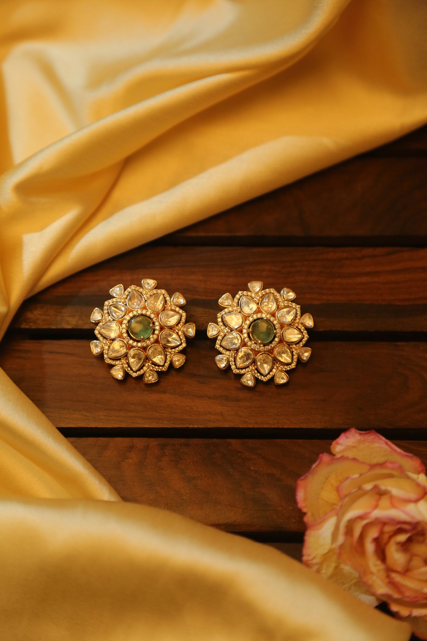Kundan studs