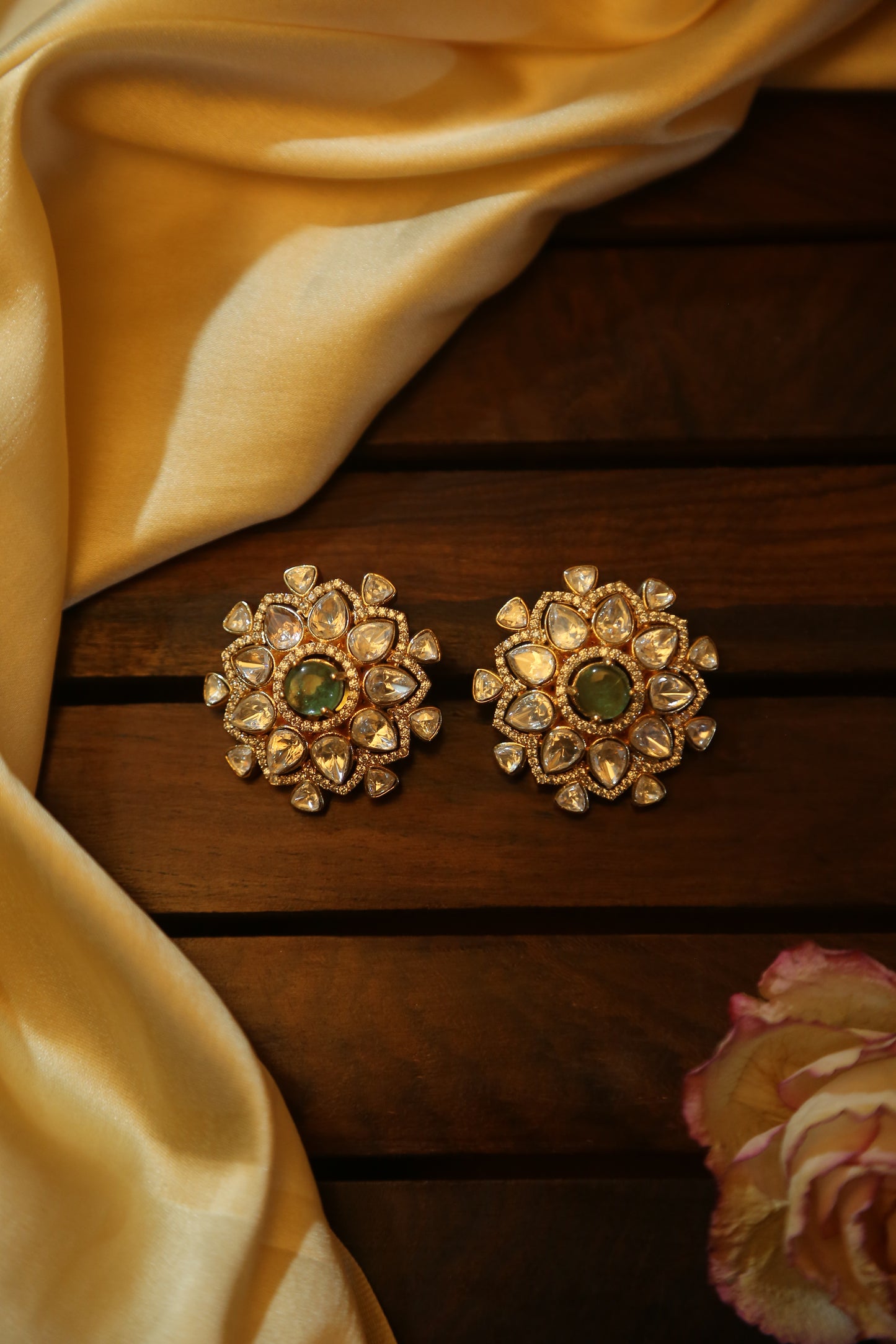 Kundan studs
